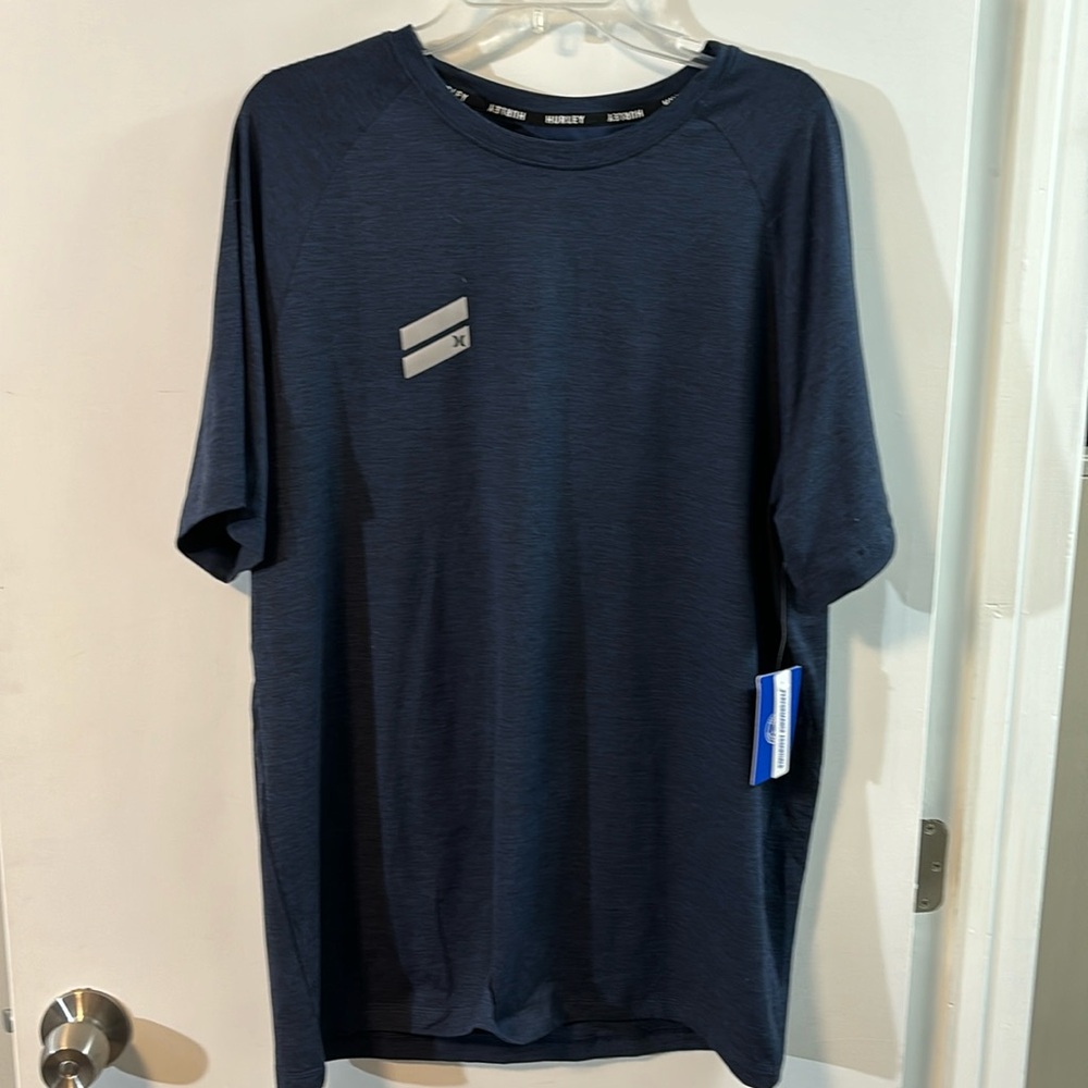 Hurley Athletic Tee Shirt, men’s size XL.